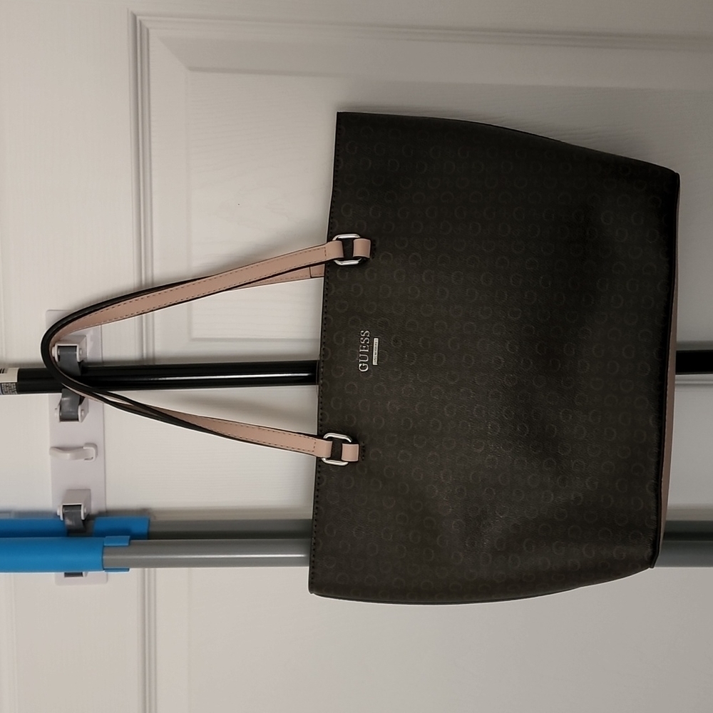 Guess purse